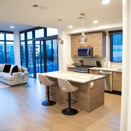 Cozy Home Toyota Center Хюстън Екстериор снимка